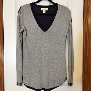 if it were me Size S V-neck Sweater